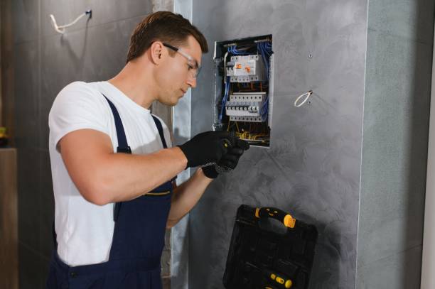 Best Licensed Electrician  in Calhoun, GA